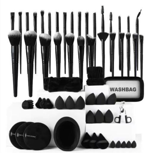 20–40 Piece Makeup Brush & Beauty Tool Set for Complete Kit