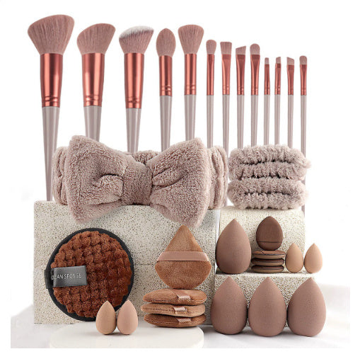 20–40 Piece Makeup Brush & Beauty Tool Set for Complete Kit