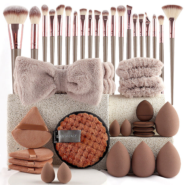 20–40 Piece Makeup Brush & Beauty Tool Set for Complete Kit